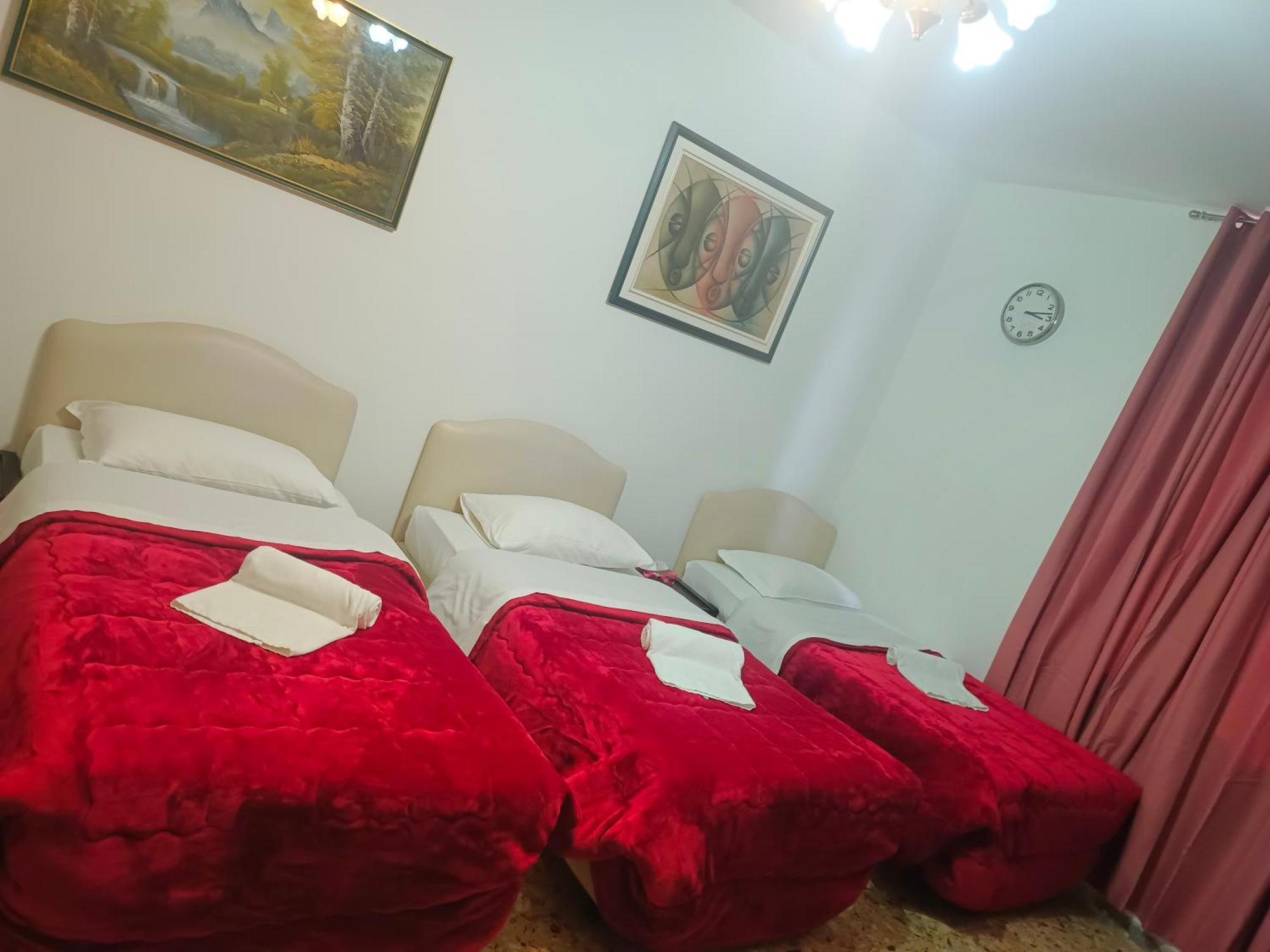 Host Roma Hostel ภายนอก รูปภาพ