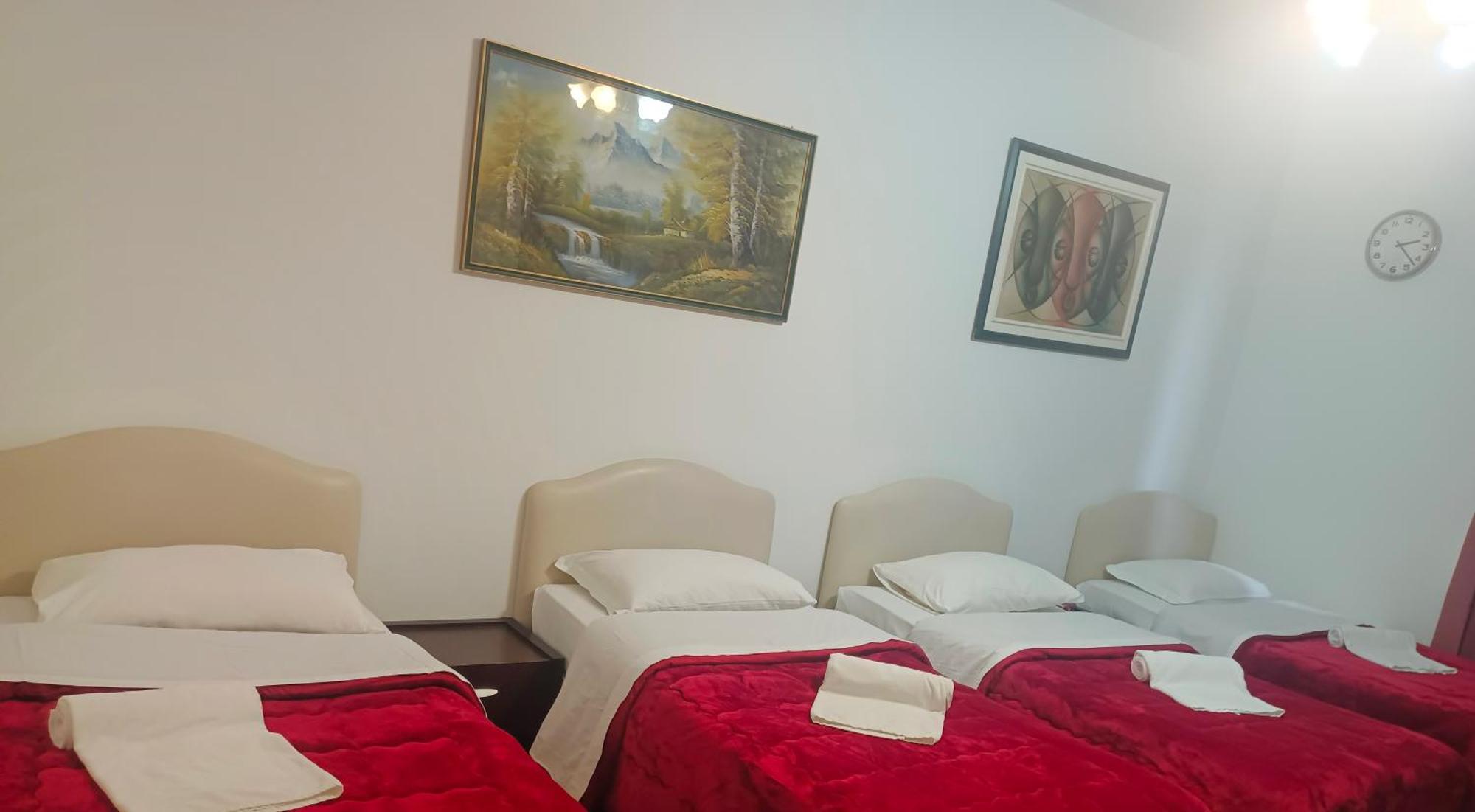 Host Roma Hostel ภายนอก รูปภาพ
