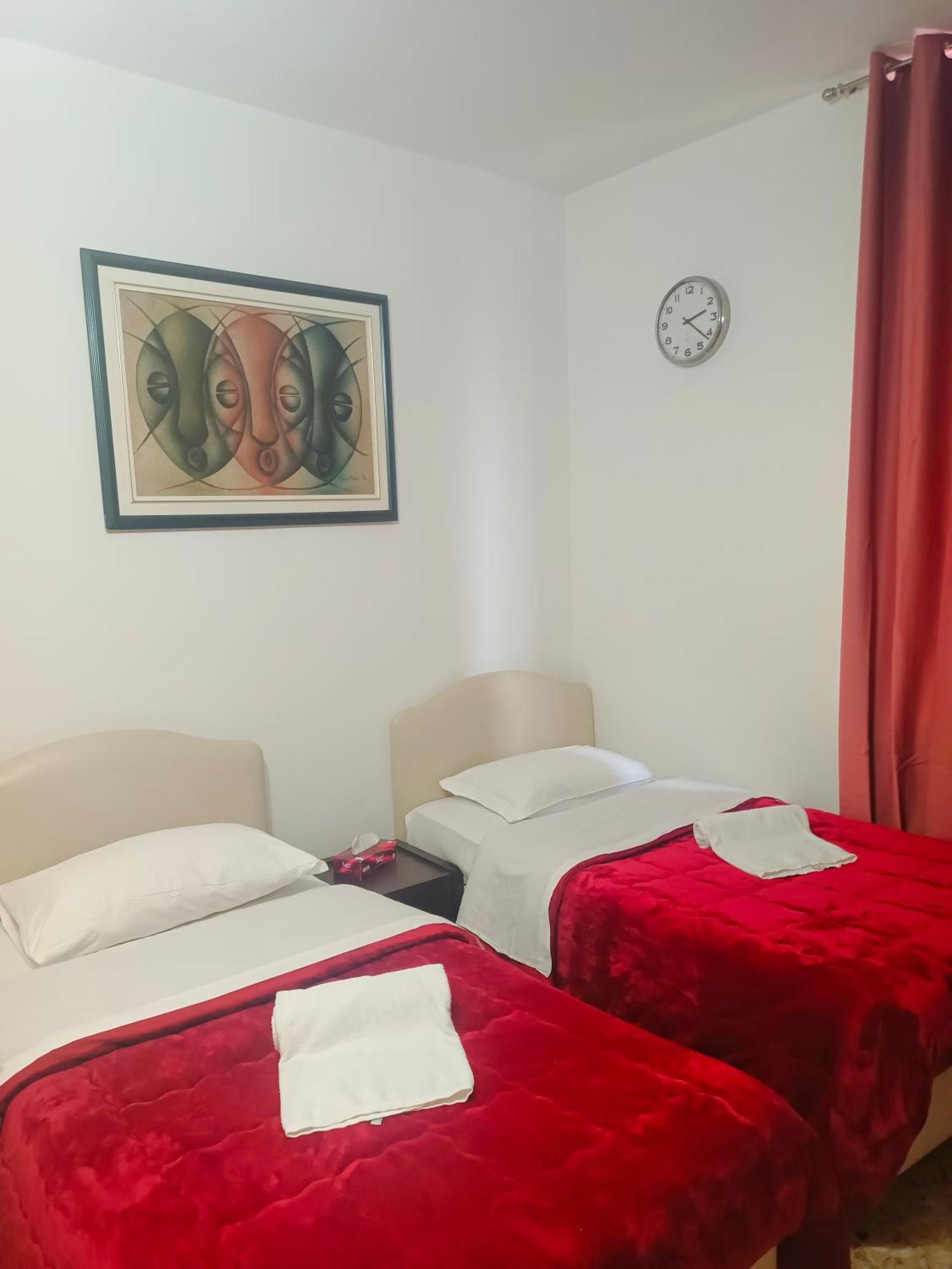 Host Roma Hostel ภายนอก รูปภาพ