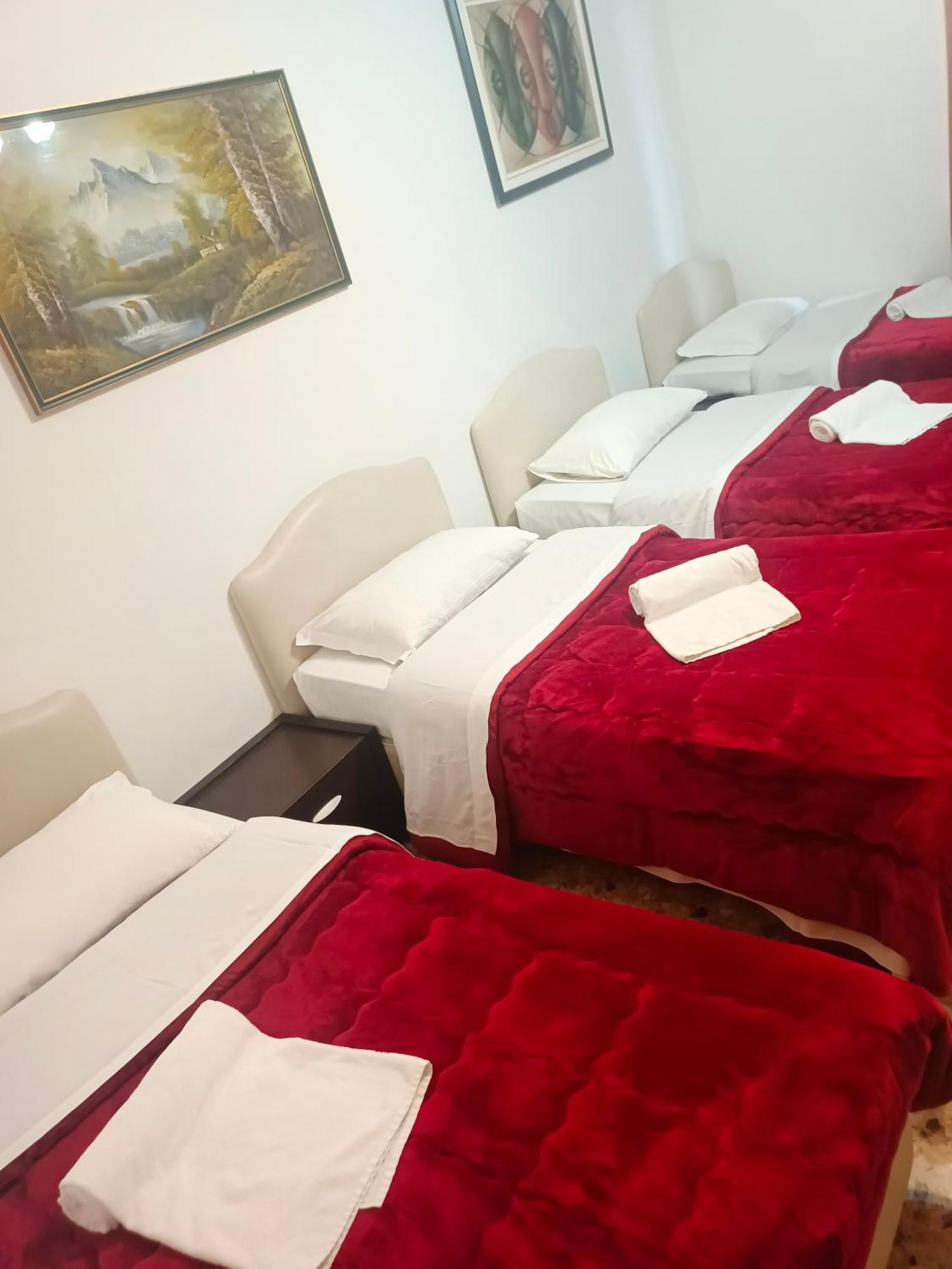Host Roma Hostel ภายนอก รูปภาพ